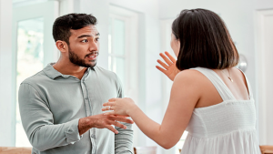 Tips Efektif Menghadapi Pasangan Overthinking